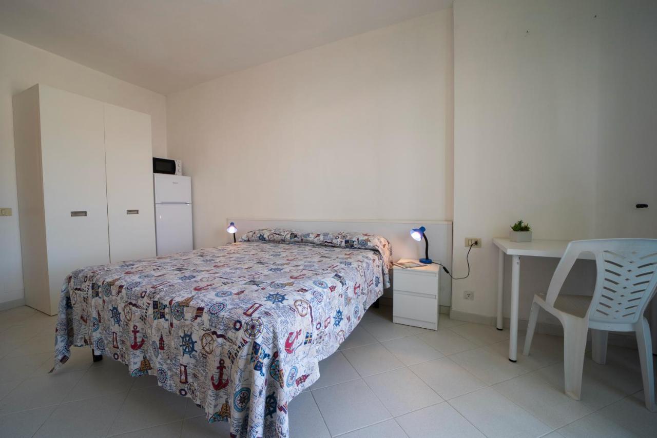 Le Sirene Aparthotel Seccheto Luaran gambar