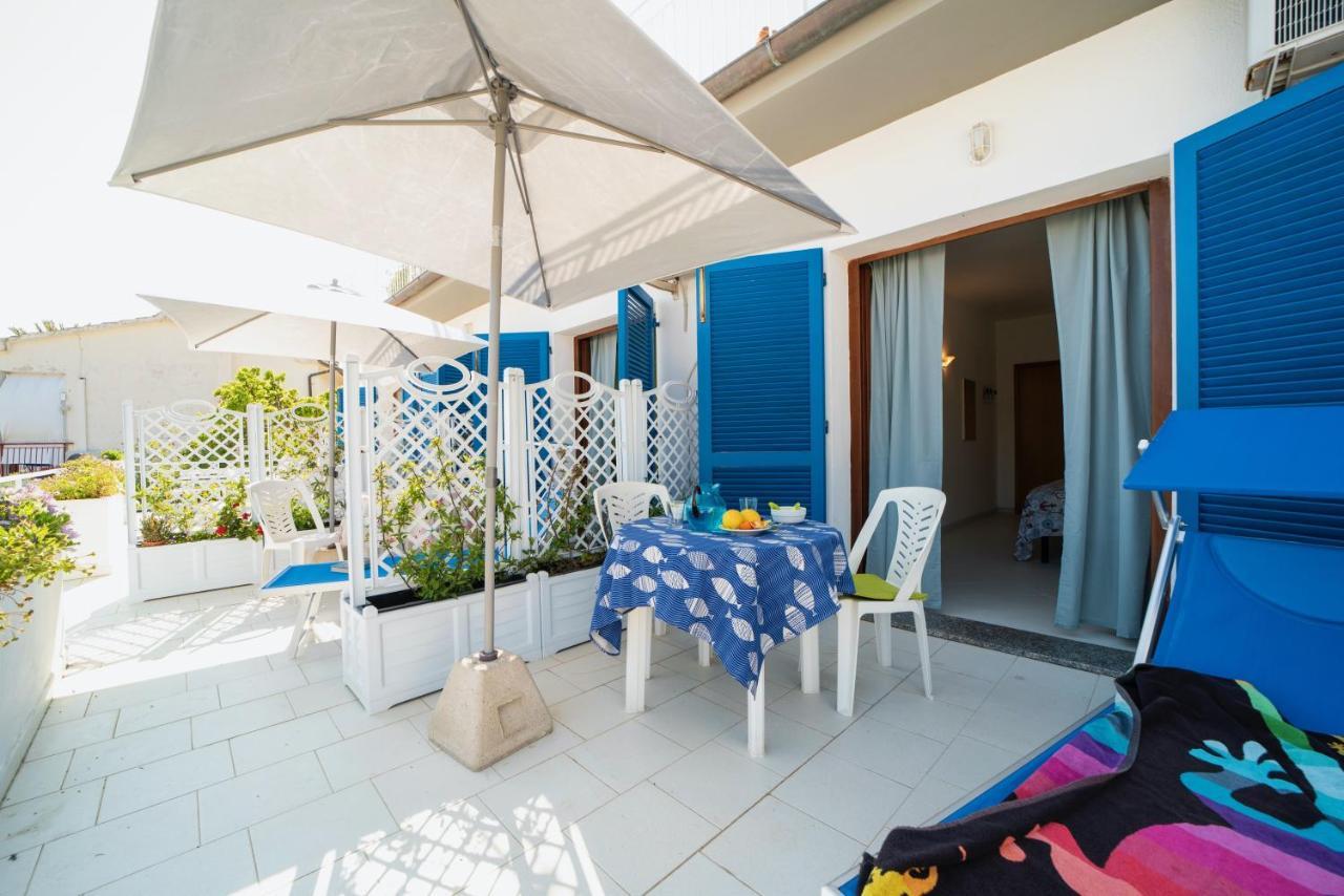 Le Sirene Aparthotel Seccheto Luaran gambar